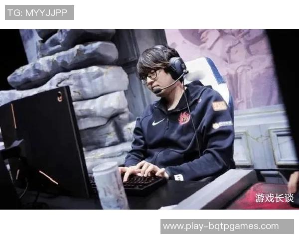 王者荣耀热议FPX团队意识引发的争议与讨论分析